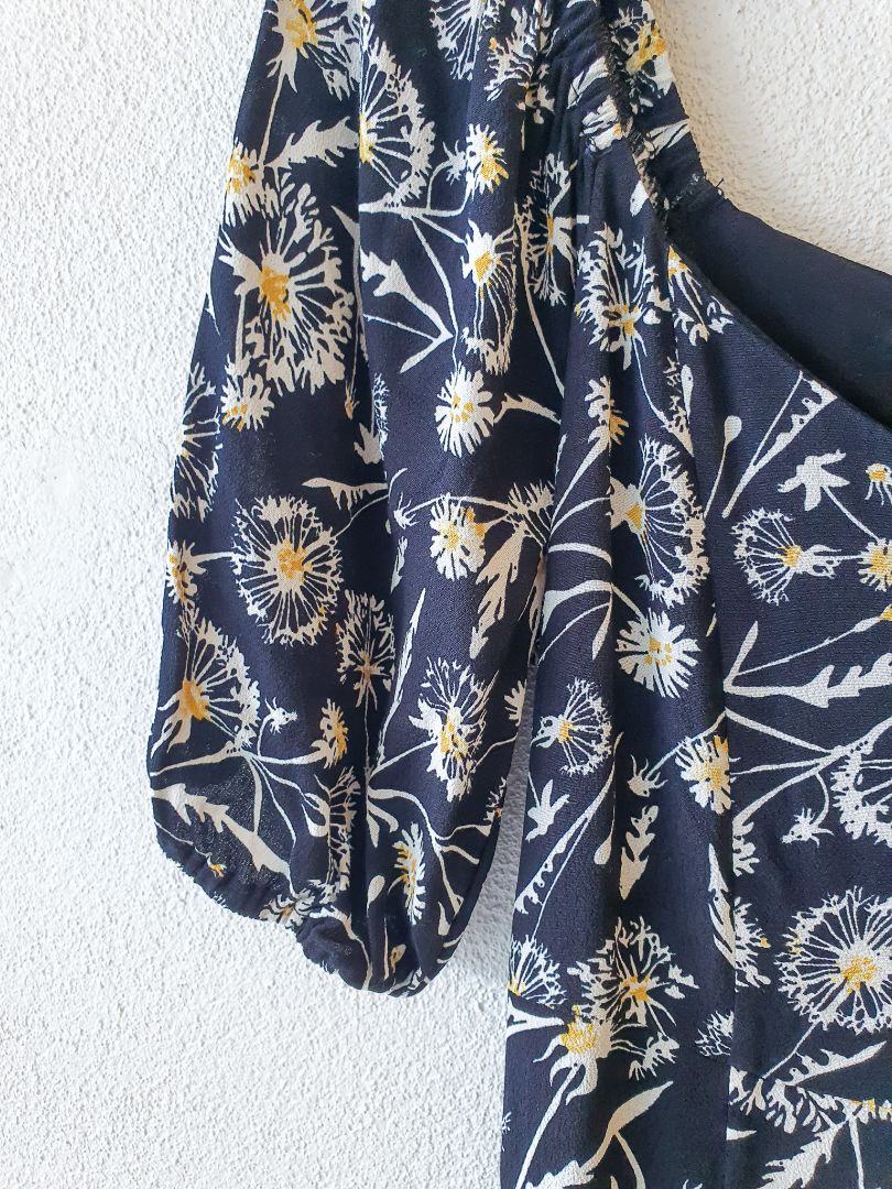 MAX Dress M