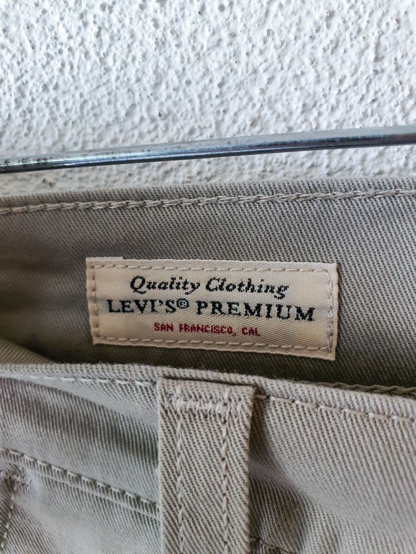 LEVI'S pants L