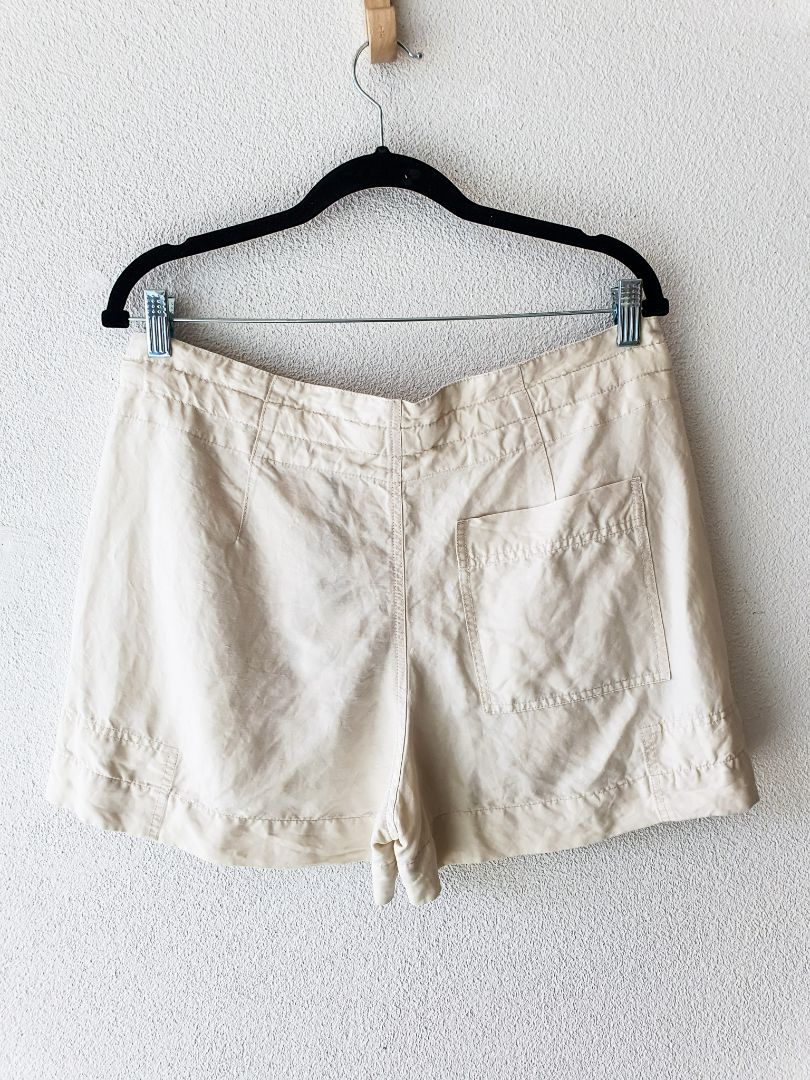 VINCE Shorts M/L
