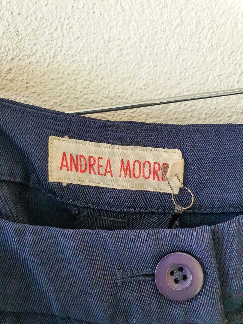 ANDREA MOORE pants M