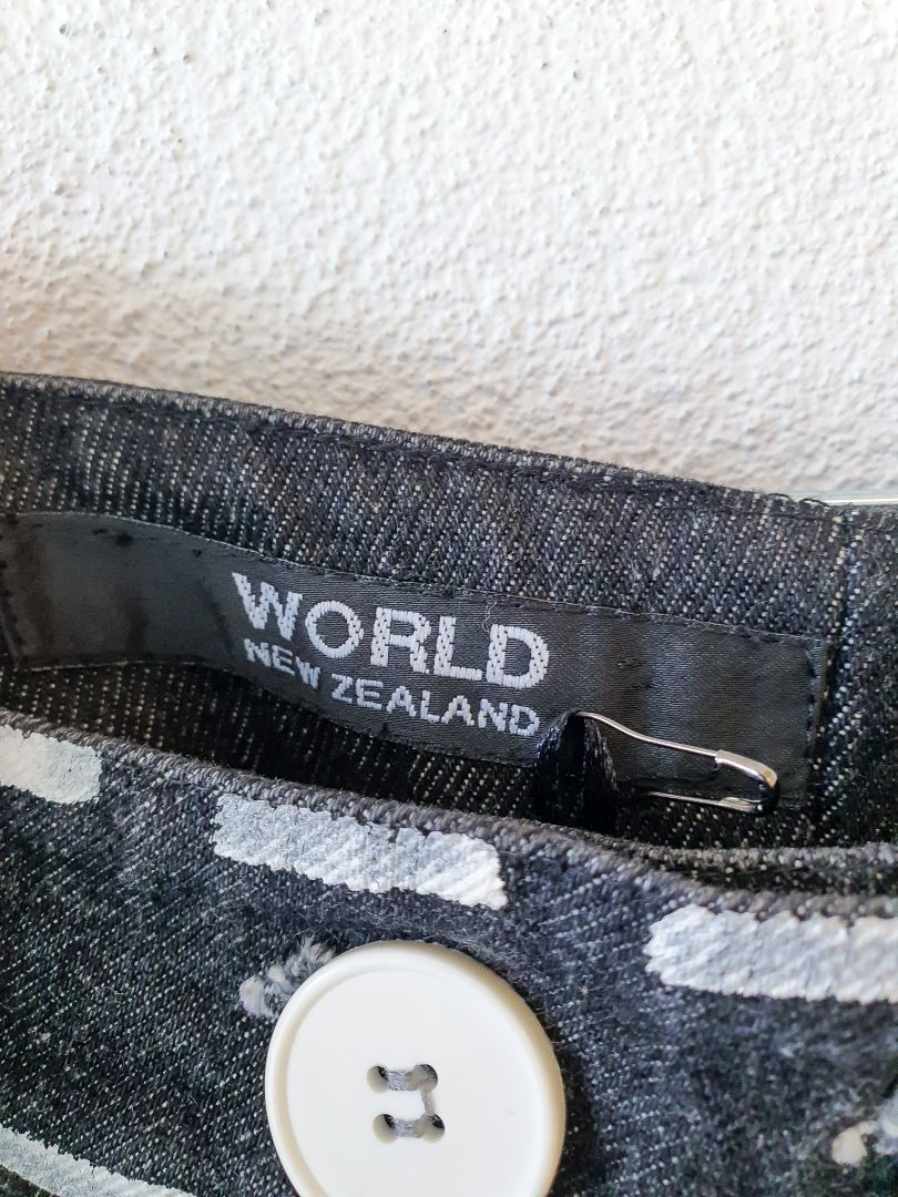 WORLD Skirt S/M