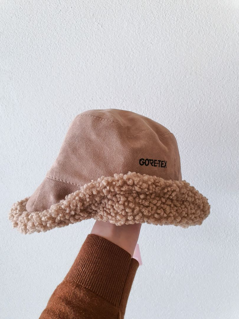 Hat OS