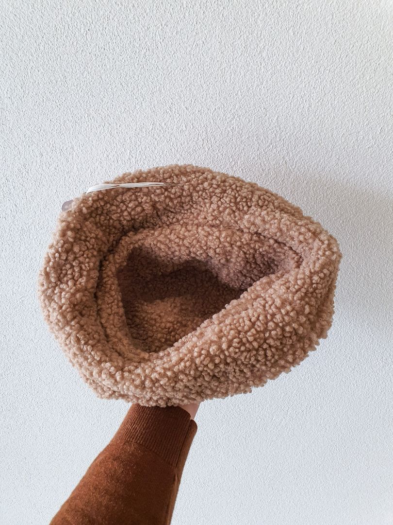 Hat OS