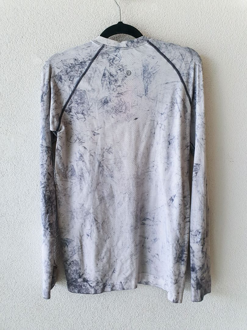 Lululemon Top M