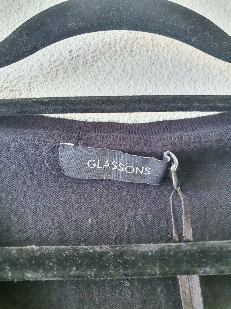 Glassons Top M