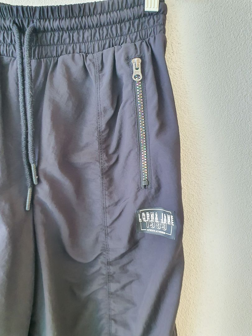 Lorna Jane pants S