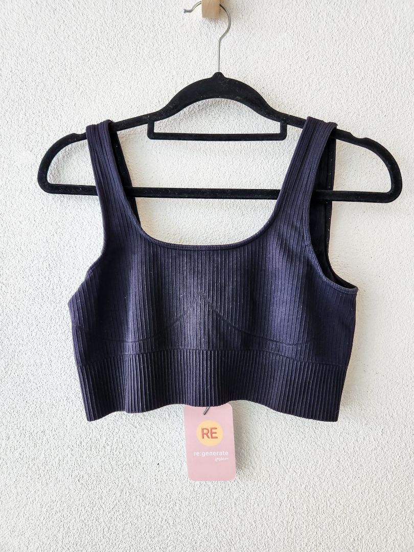 Aimn Top M