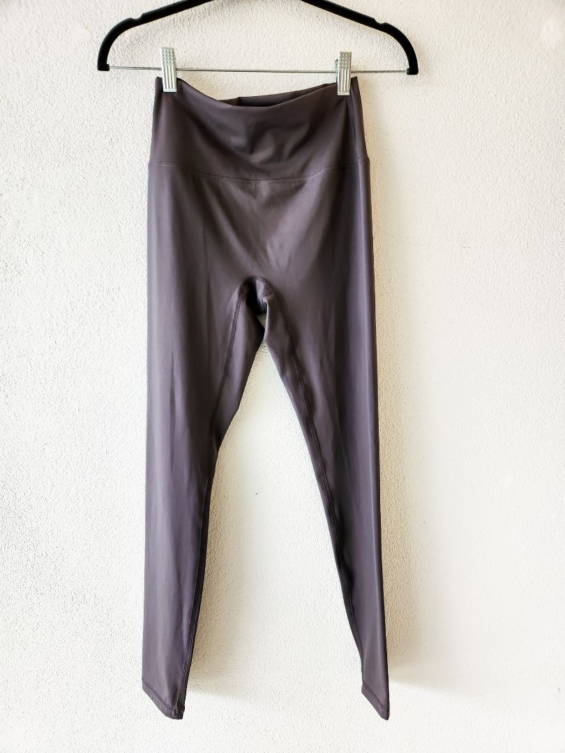 Leelo Activewear pants M