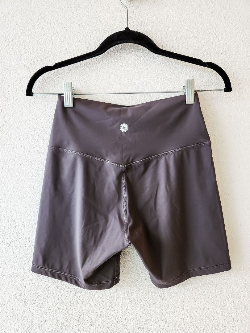 Leelo Activewear Shorts M