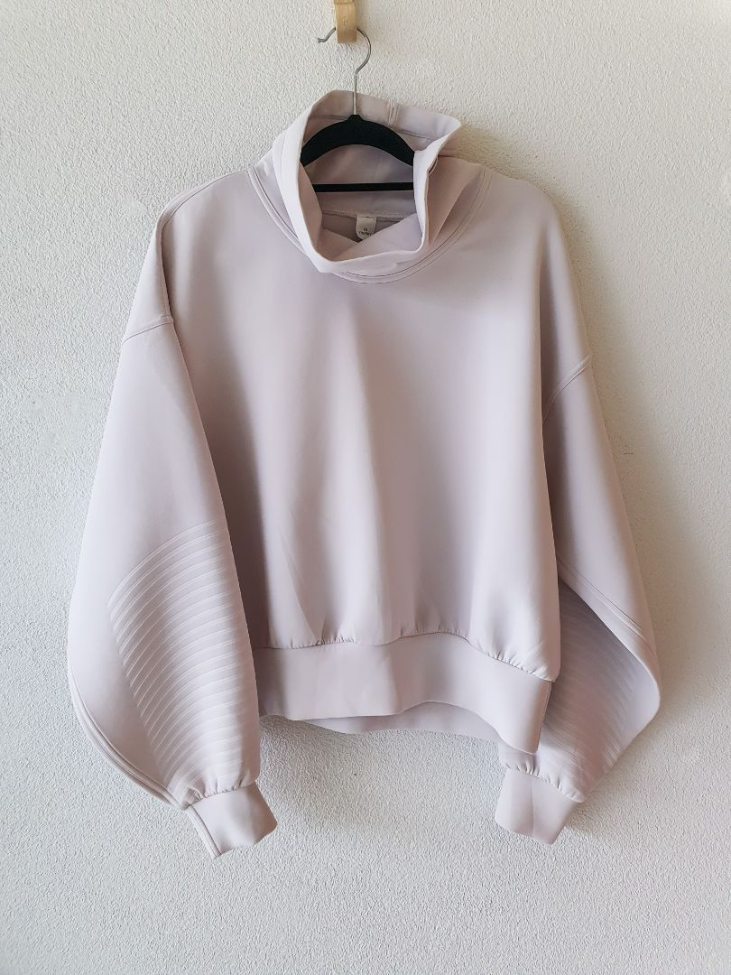 LULULEMON Top S/M