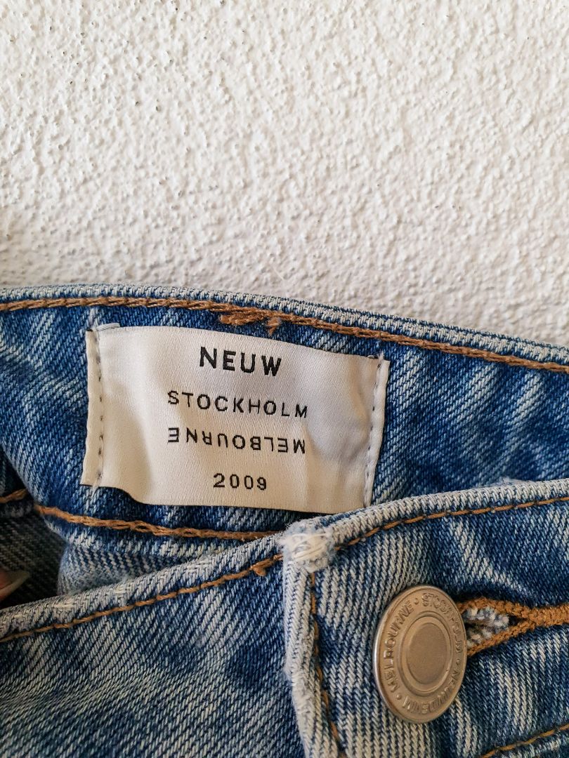 NEUW Shorts L