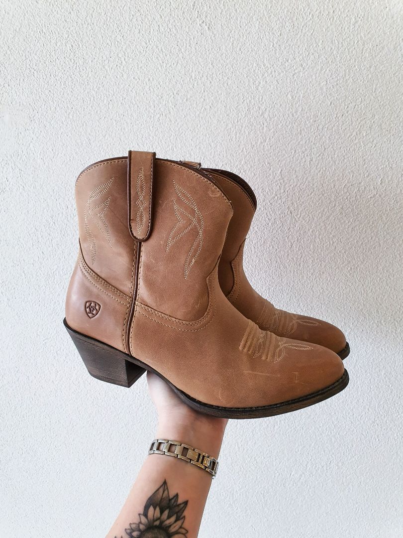 ARIAT Shoes US9