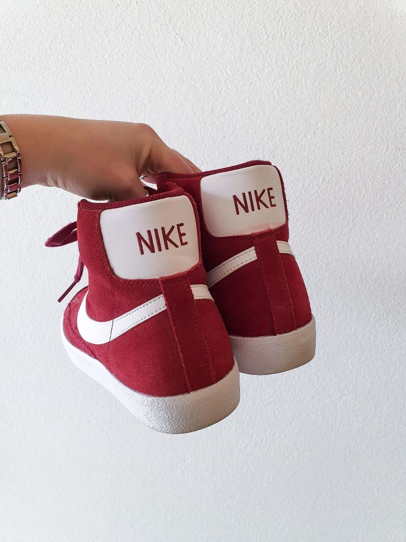 NIKE Shoes US8
