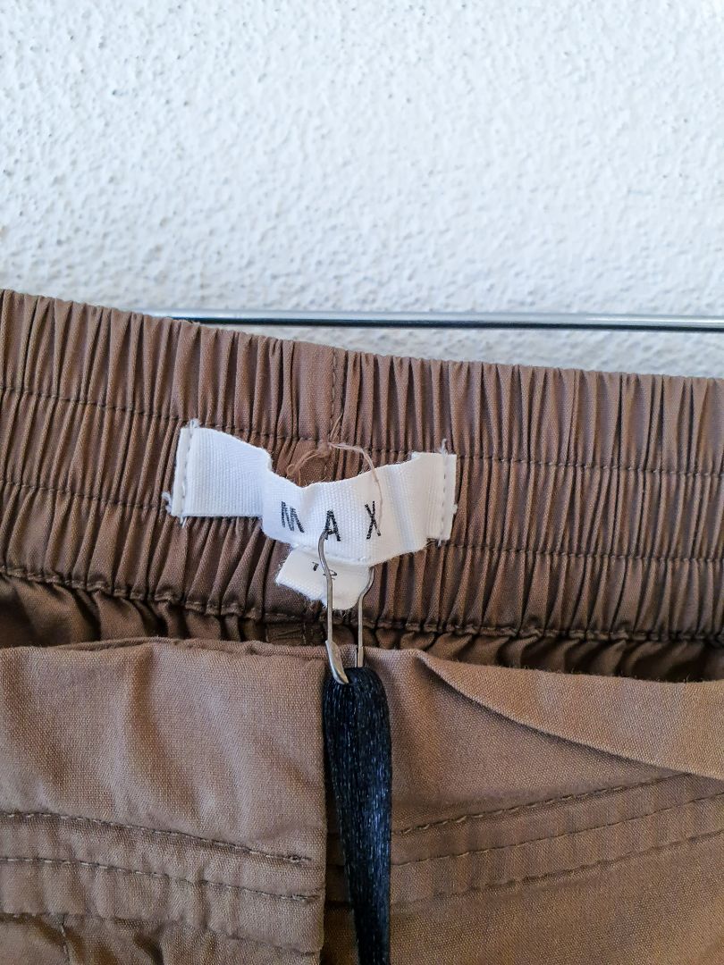 Max pants M