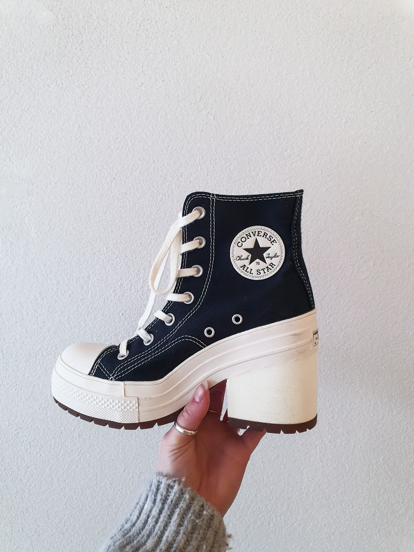 CONVERSE Shoes 7
