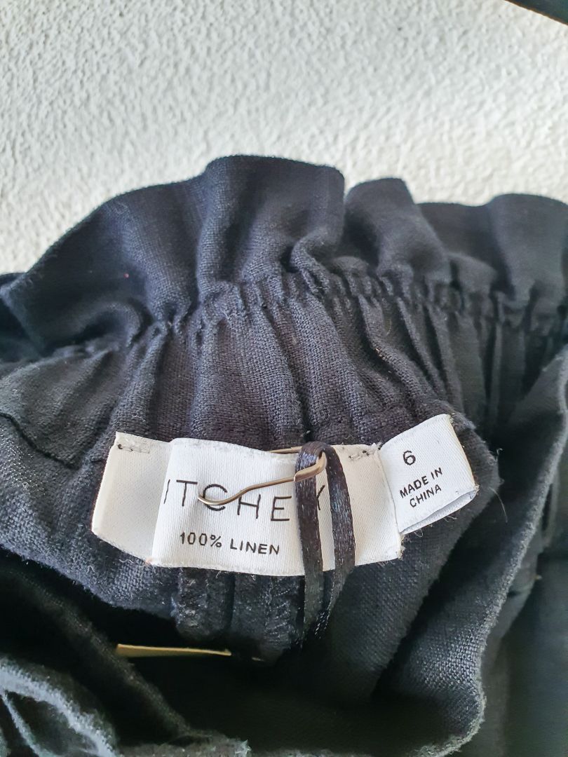 Witchery Shorts XXS