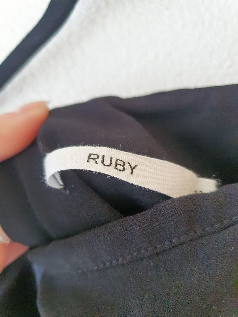 RUBY Top S