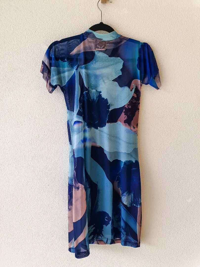 With Jean Dress M