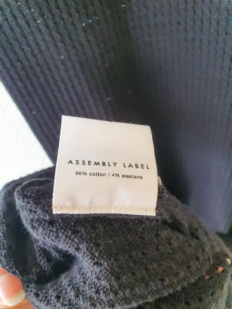 Assembly Label Dress S