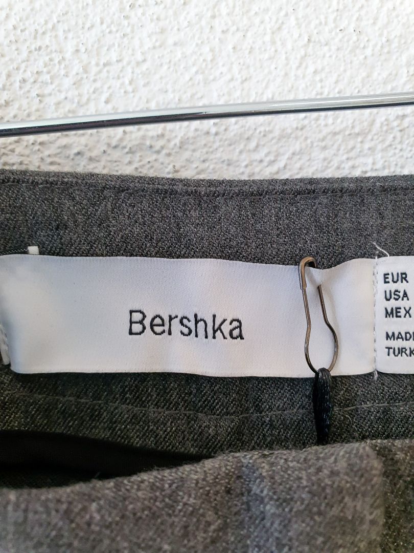 Bershka pants S