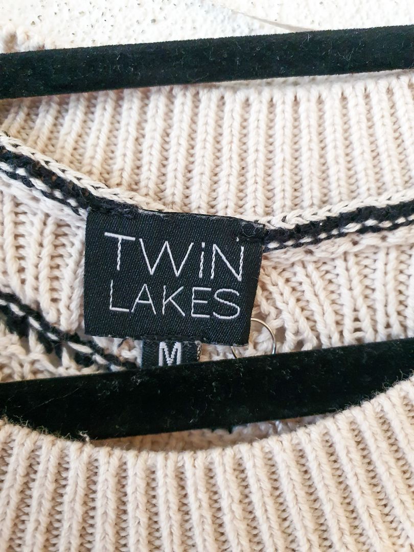 Twin Lakes Top M