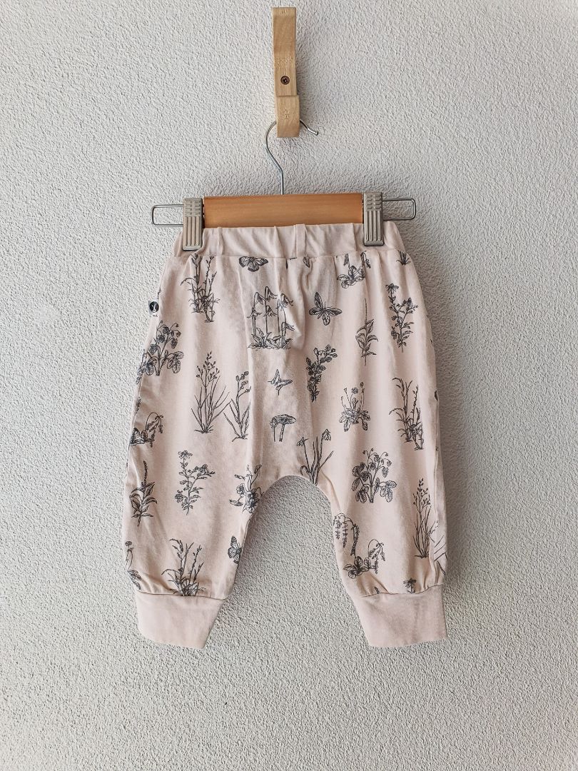 Burrow & Be Baby 3-6 months