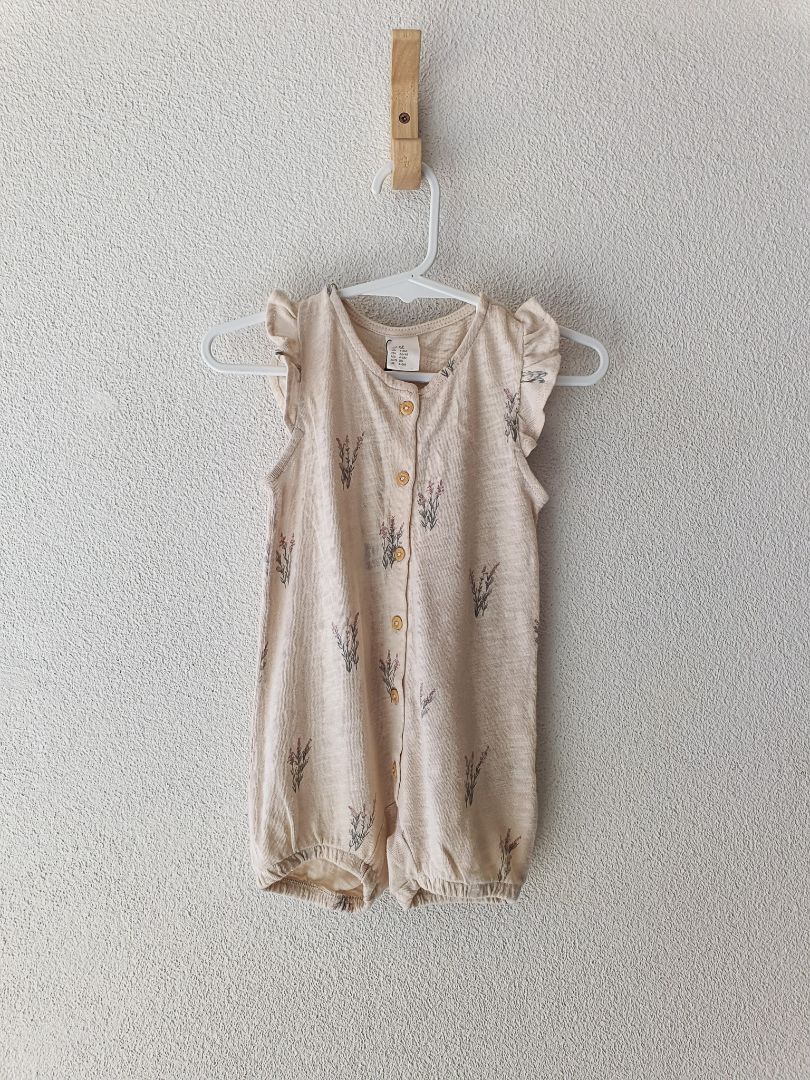 H&M Baby 3-6 months