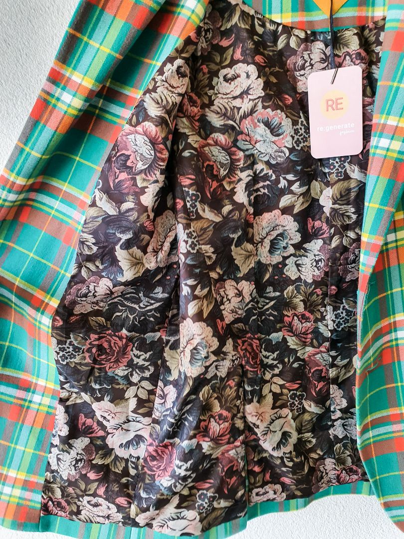 World Jacket S
