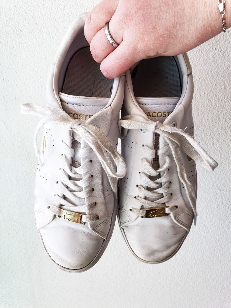 Lacoste Shoes US7