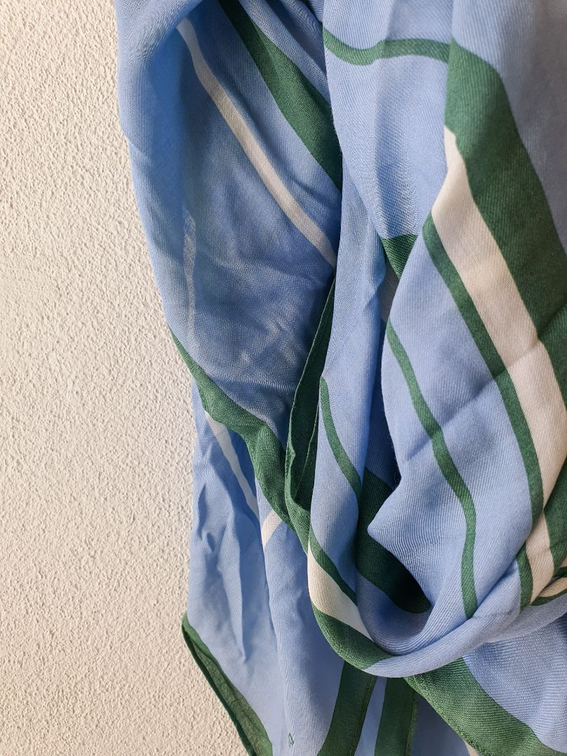 Dark Hampton scarf OS