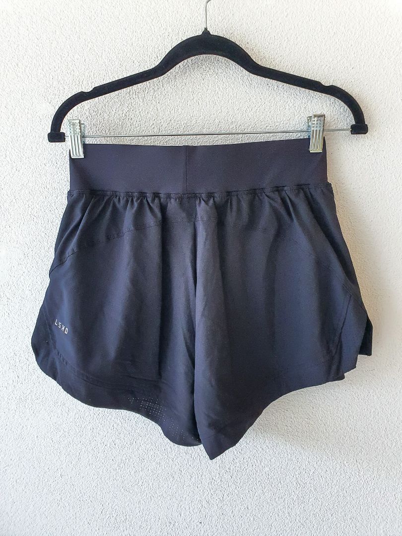 Lululemon Shorts M