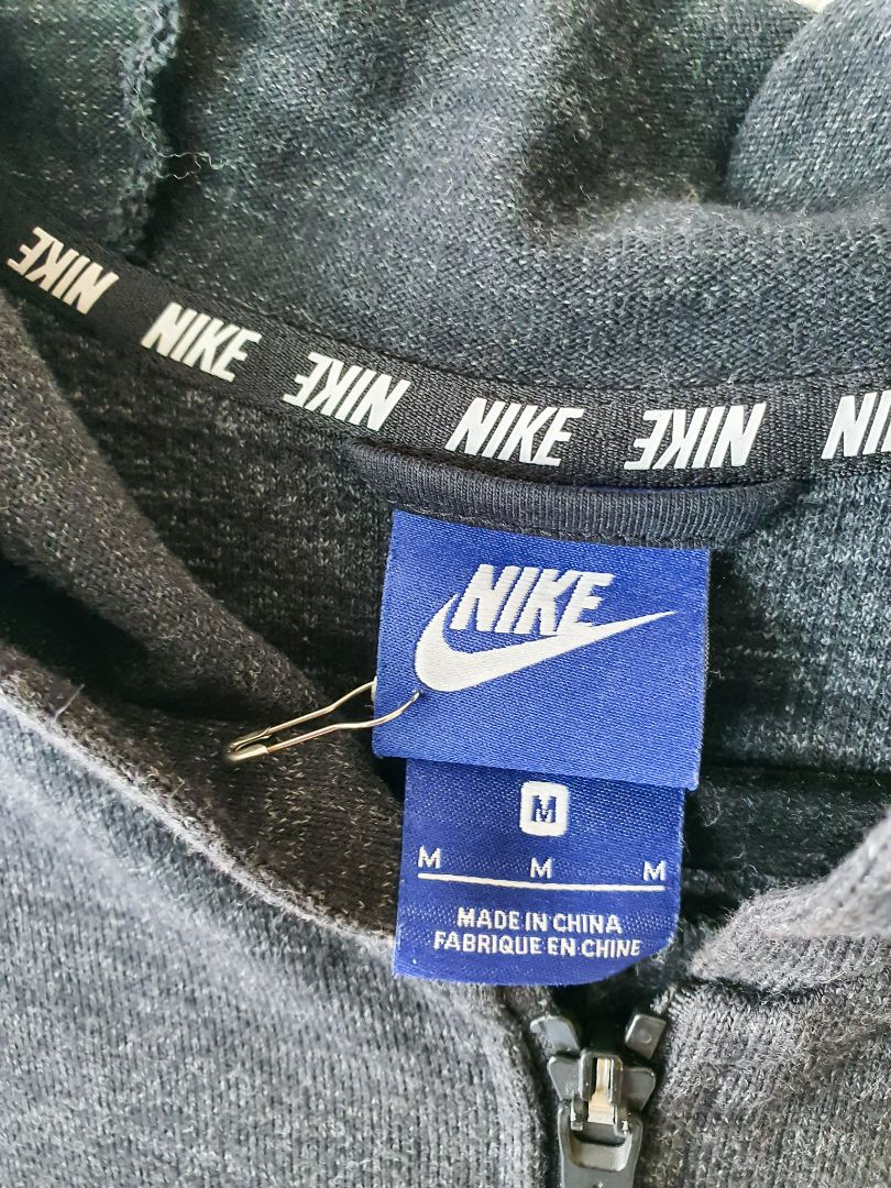 Nike Top M