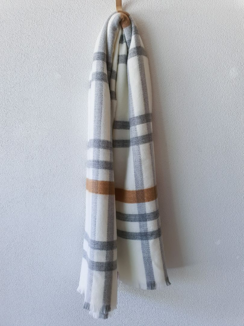 Zara Scarf OS