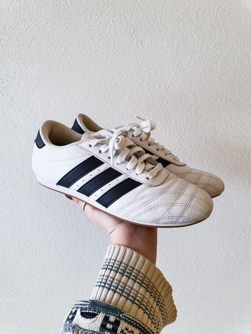 Adidas Shoes 7.5