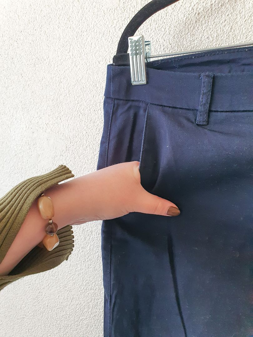 Mango pants L