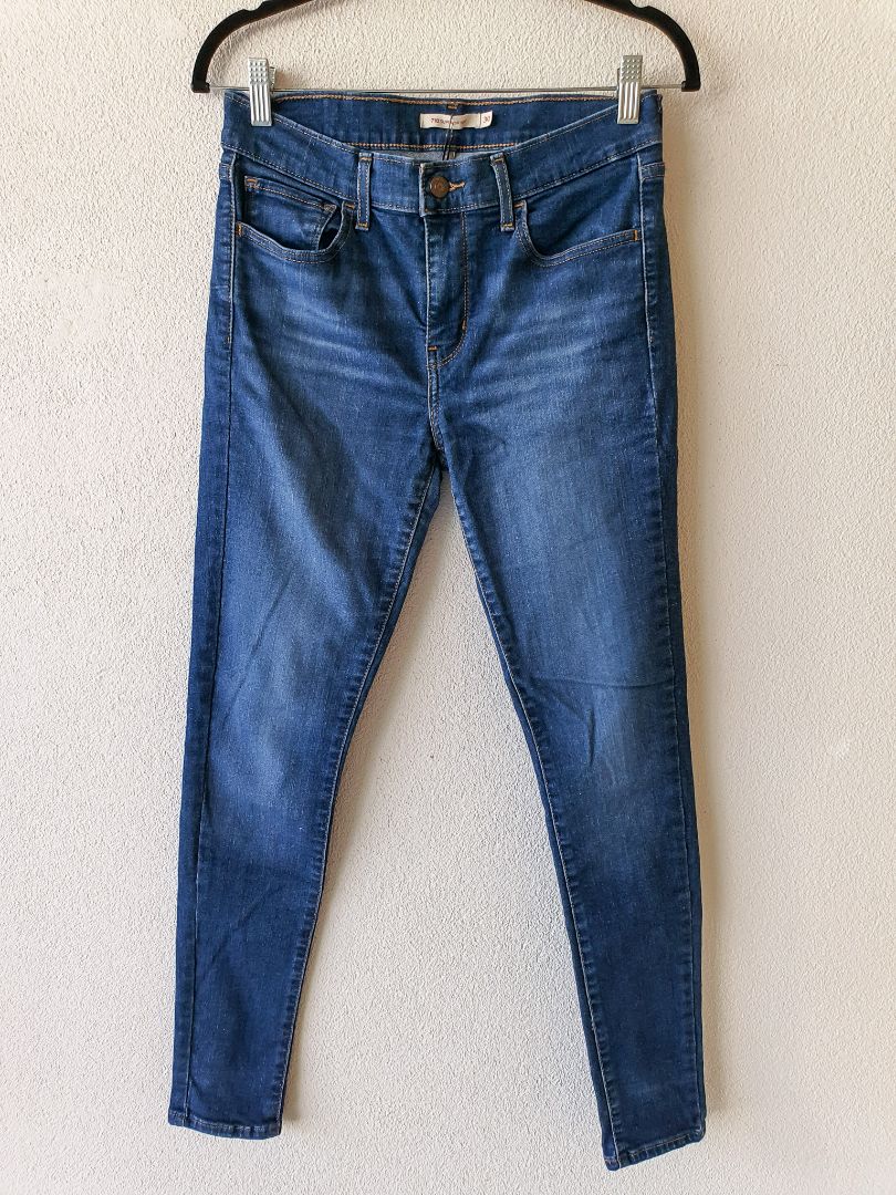 Levi's pants 30