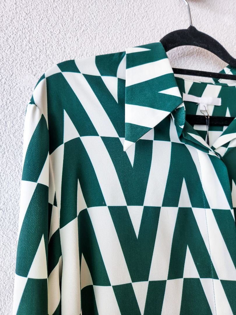 Tuesday the label Top XS