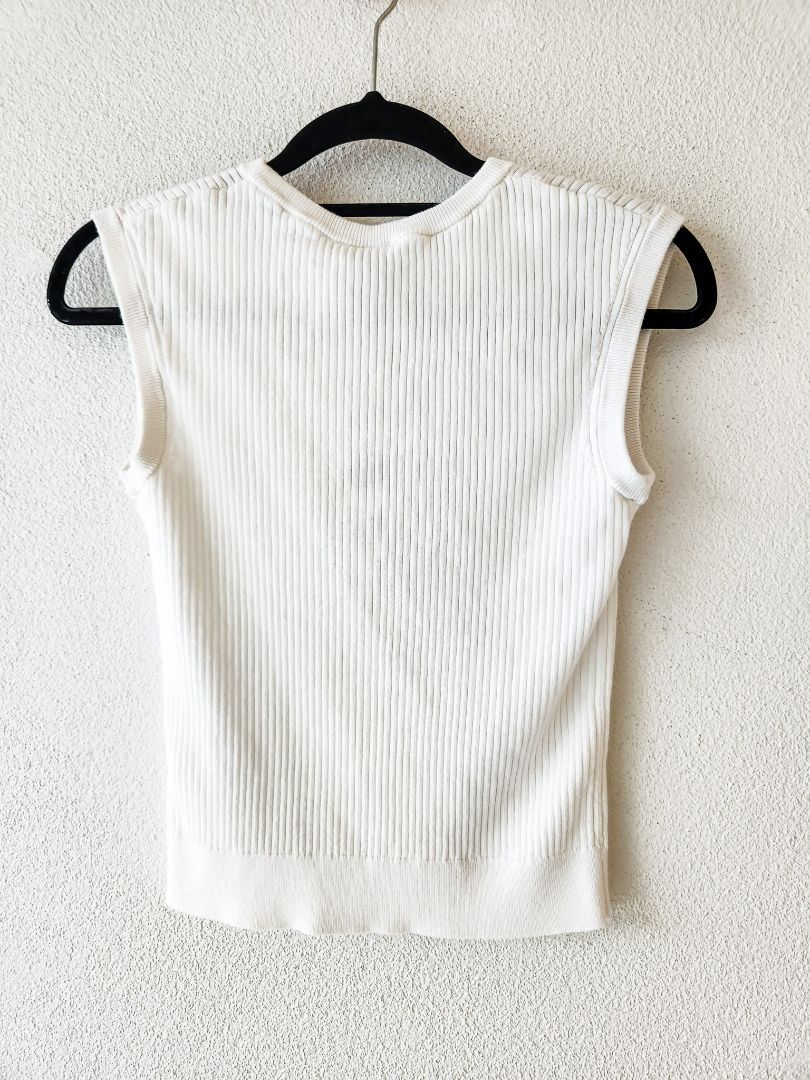 Uniqlo Top S
