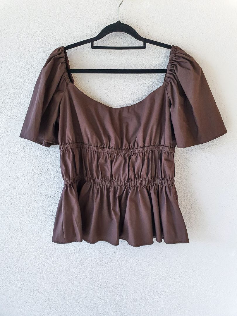 Ellis Top M