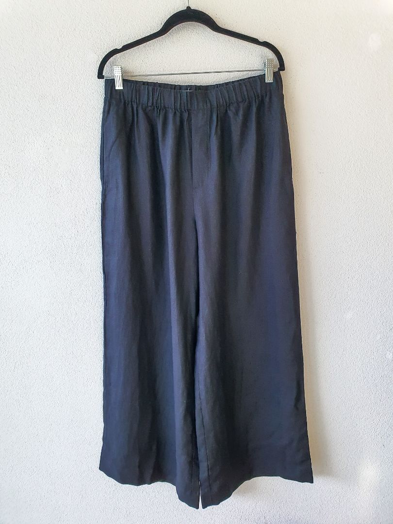 Assembly Label pants M