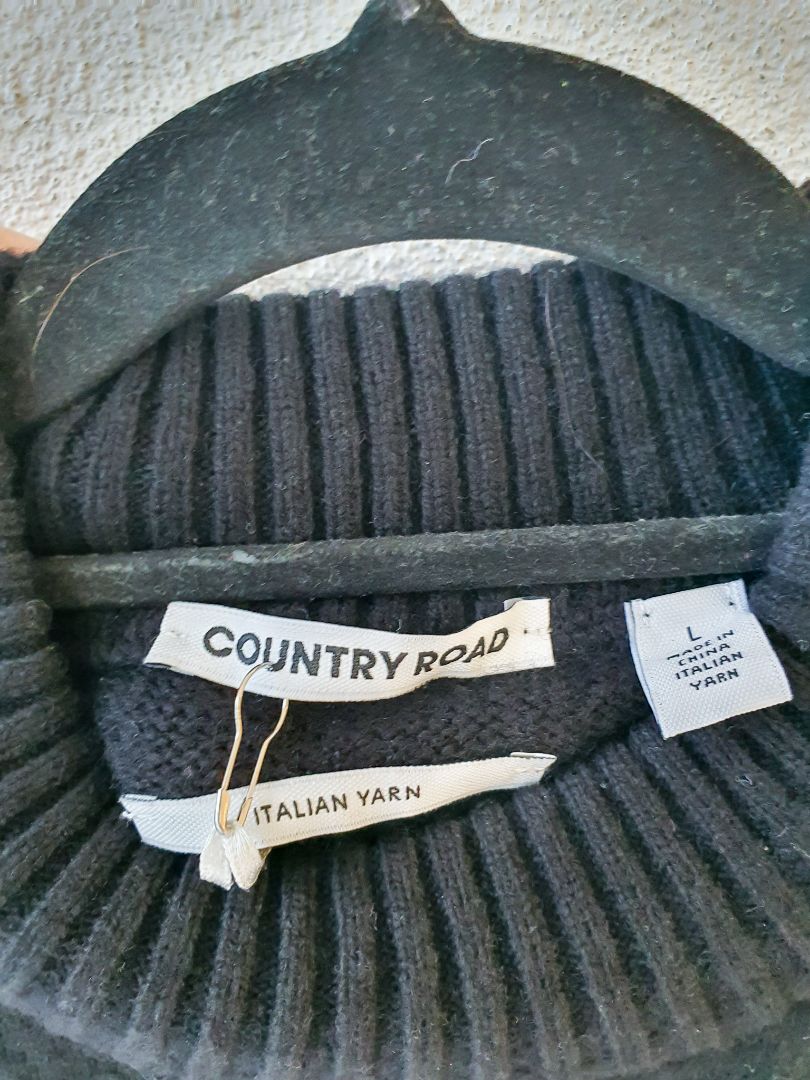 Country Road Top L