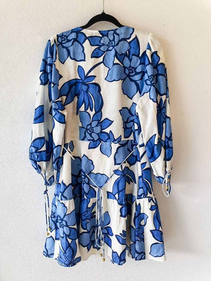 Kivari Dress M