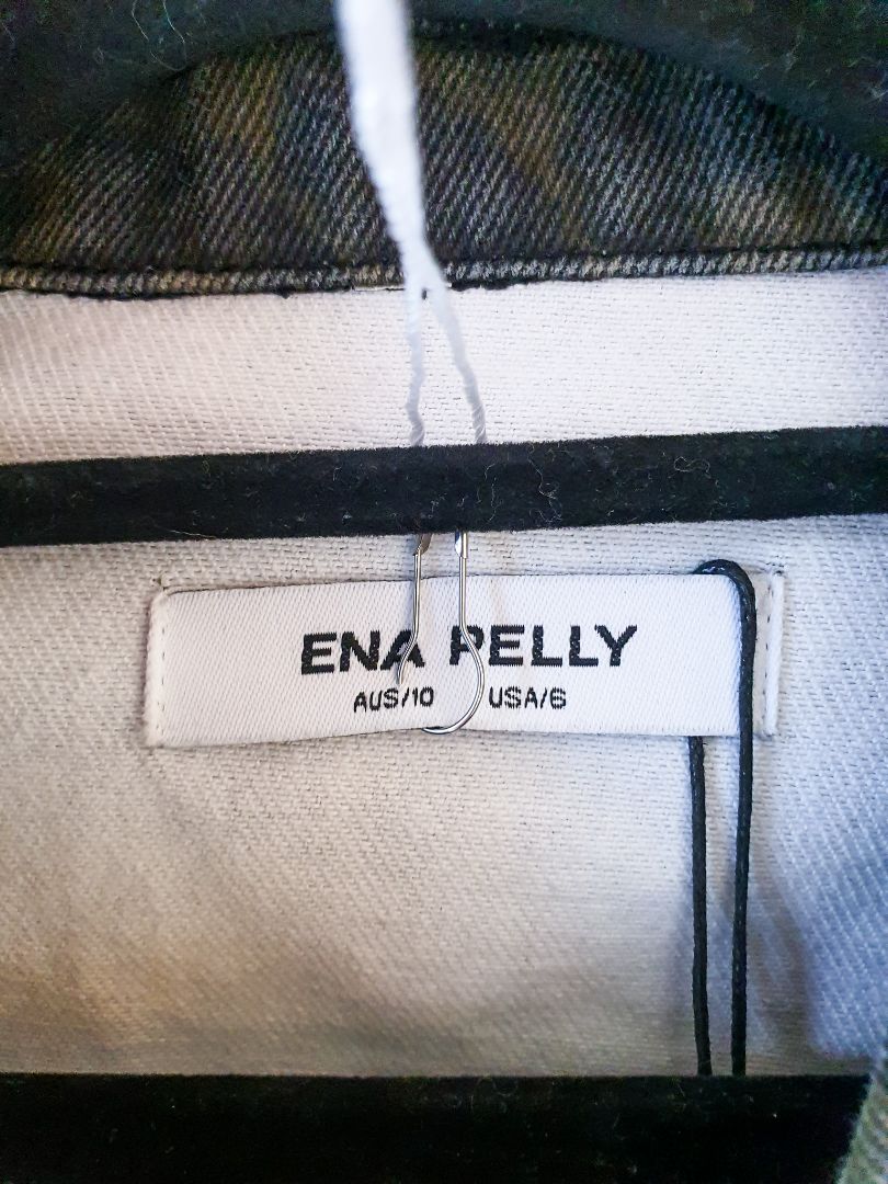 Ena Pelly Top S