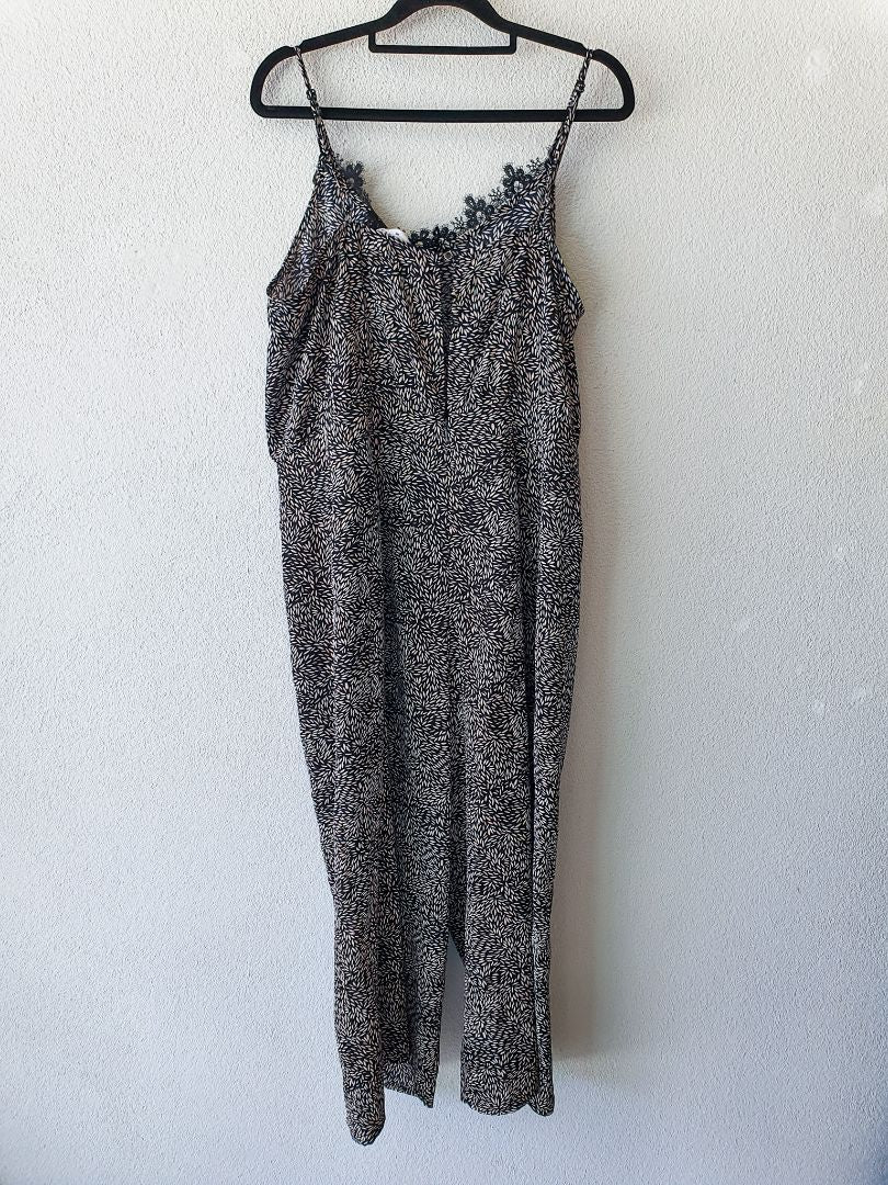 Seduce Jumpsuit M