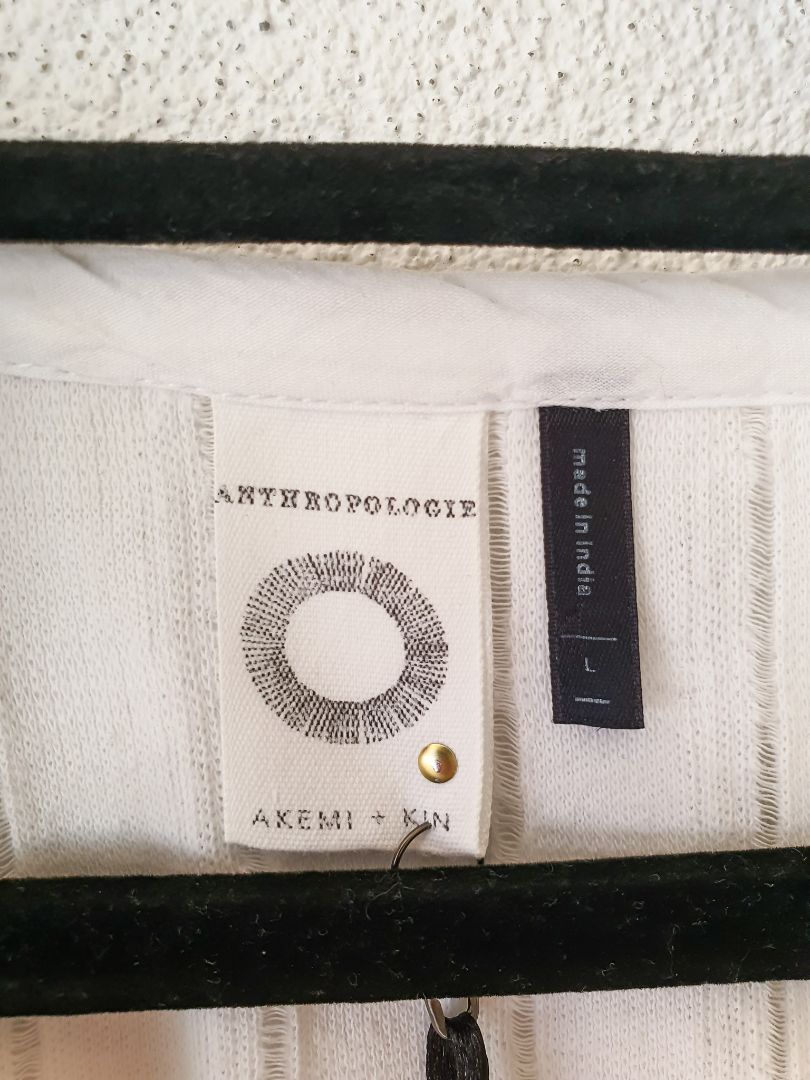 Axemi + Kin Top L
