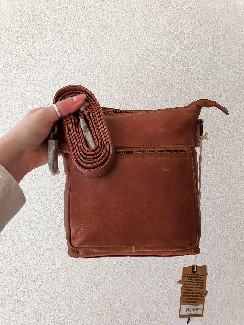 Rugged Hide Bag OS