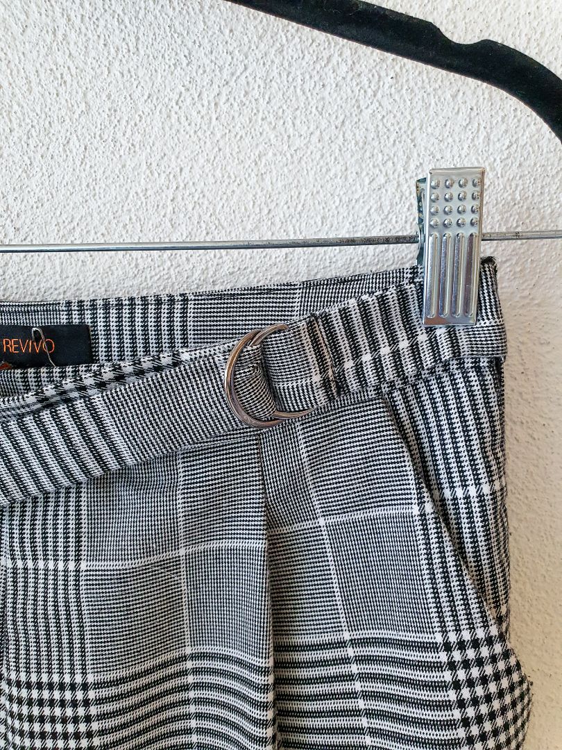 Urban Revivo pants S
