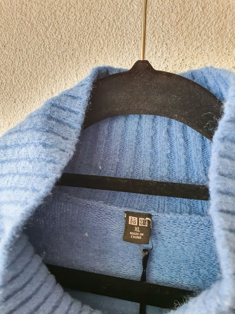 UNIQLO Top XL
