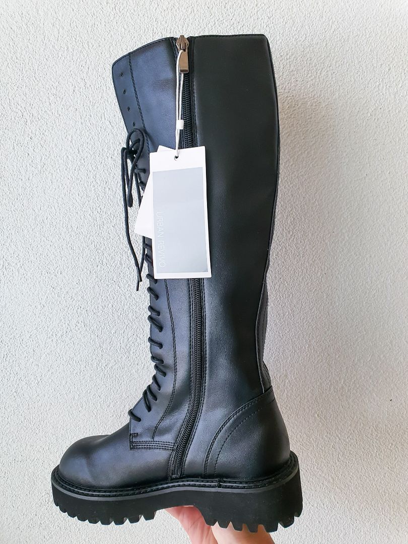 Urban Revivo Shoes 7.5