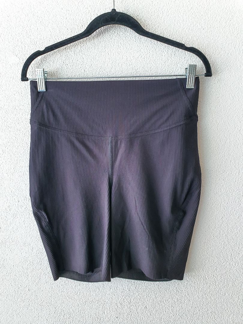 Lululemon Shorts M